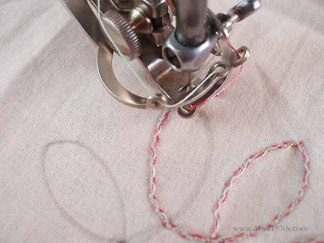 Two Thread Embroidery Attachment, Singer (Vintage Original) - Image 19