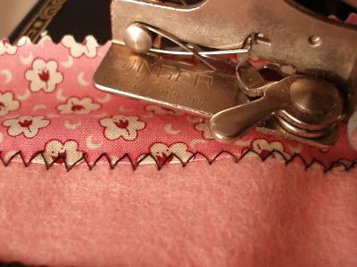 ZigZag Adjustable Attachment, Singer Featherweight (Vintage Original) - Image 10