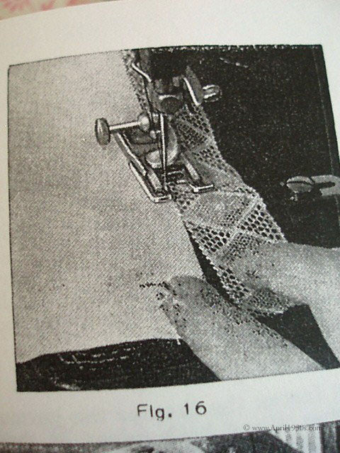 Zigzag Attachment, 10 Disk with Cover Swiss Zigzagger & Walking Foot (Vintage Original) - Image 39