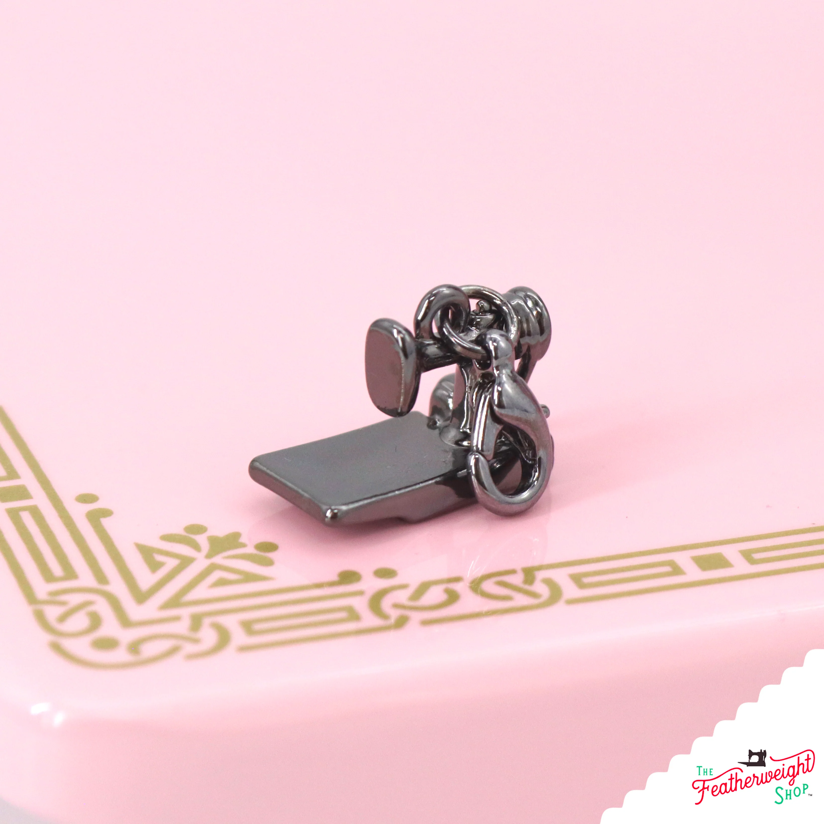 Zipper Pull & Charm, Singer Featherweight - Image 4